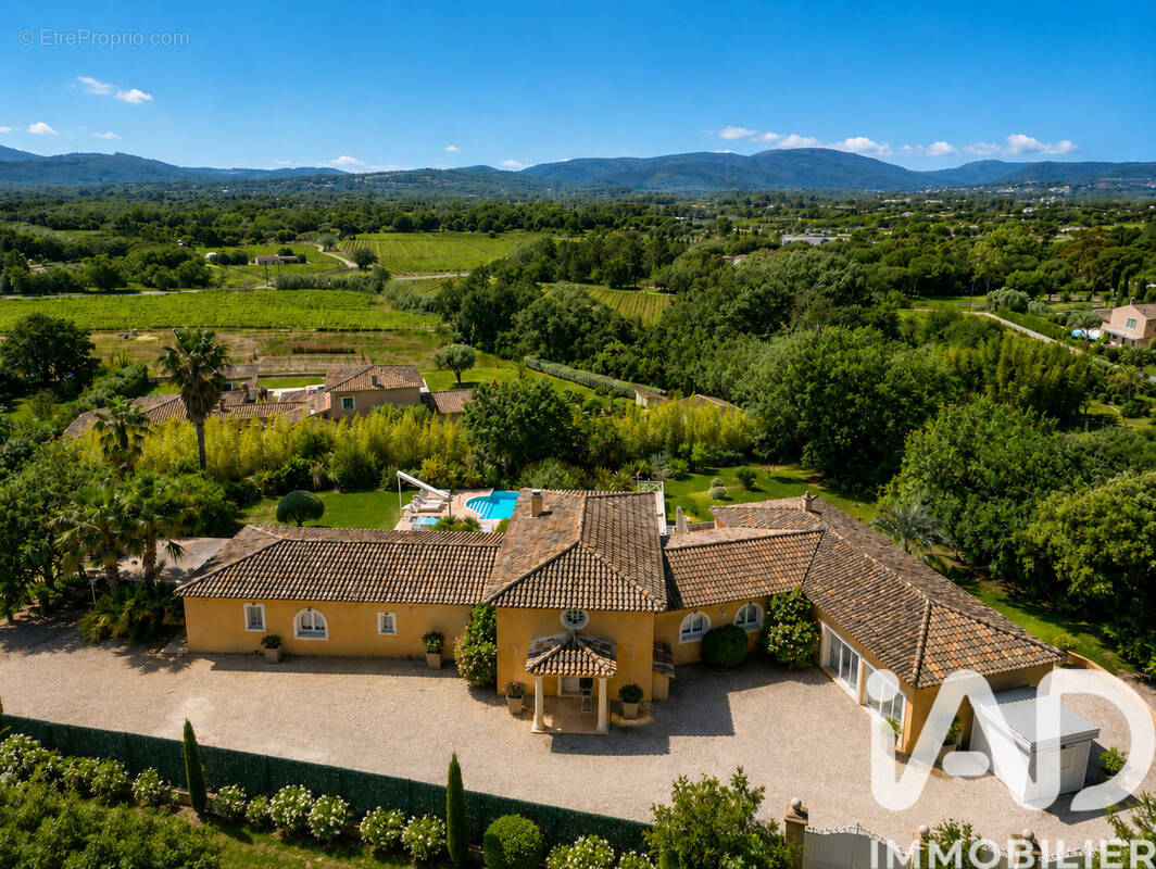 Photo 1 - Maison à GRIMAUD