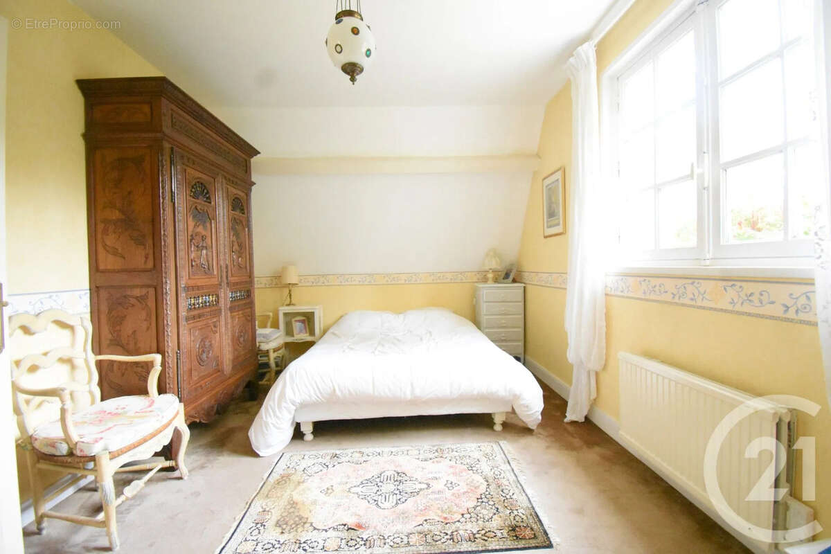 Maison à BELLERIVE-SUR-ALLIER