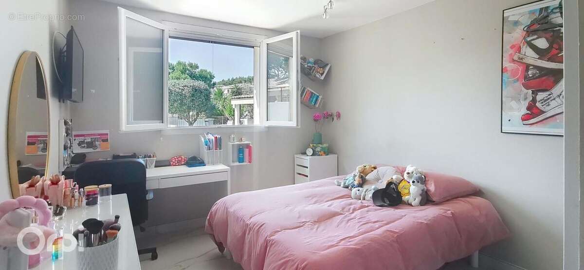 Maison à LA CADIERE-D'AZUR