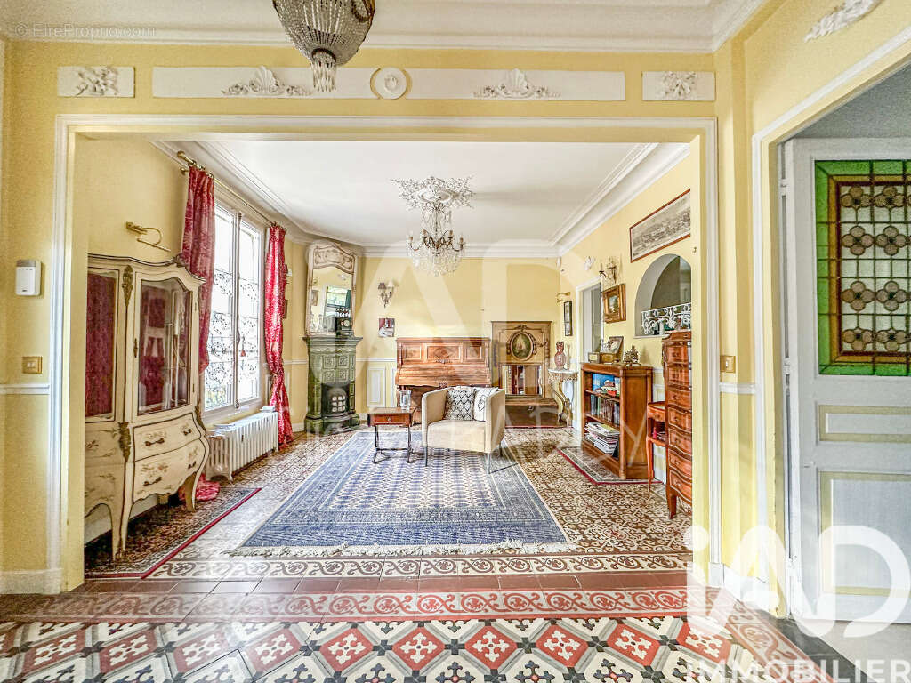 Photo 4 - Maison à LIVRY-GARGAN