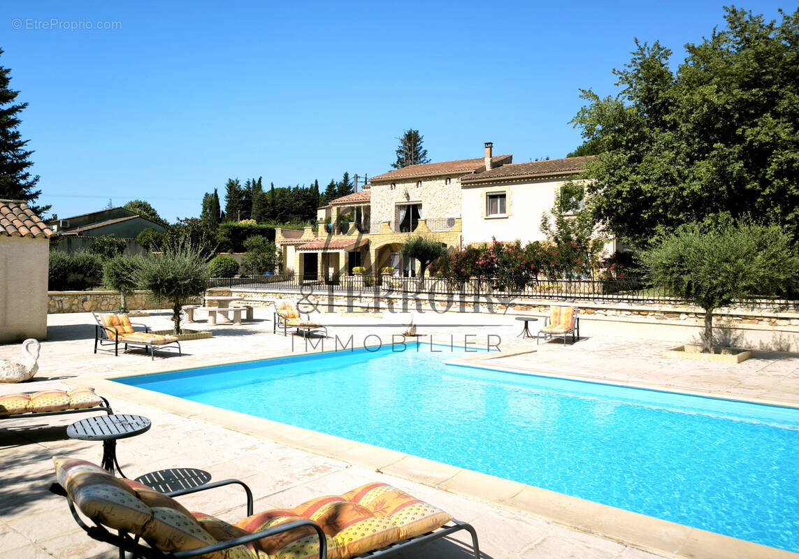Maison à UZES