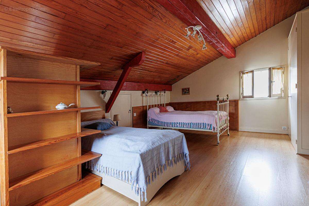 Maison à PEYREHORADE