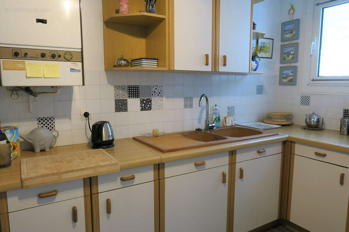 Appartement T1 avec superbe vue mer- - photo 3