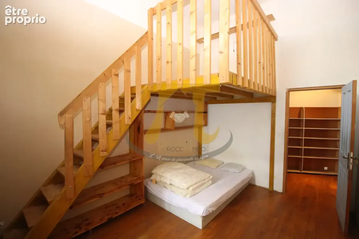 Grande maison de plain pied avec annexe de 100 m2 au calme et avec une vue Pyrénées - photo 15
