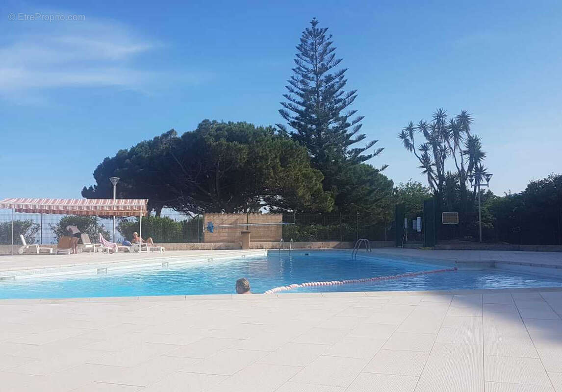 Superbe Studio avec Vue sur Mer à Santa-Lucia-di-Moriani avec Piscine vue mers - photo 19