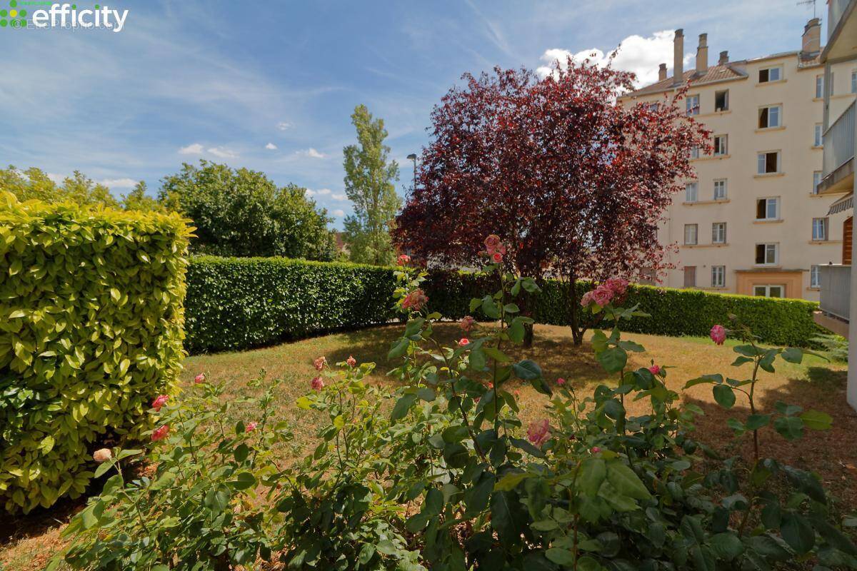 Appartement à FONTAINE-LES-DIJON