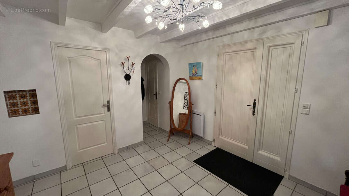 Maison de caractère avec piscine - photo 2