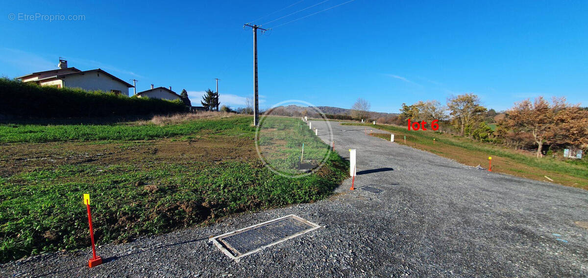 Terrain à SAINT-GENIS-L&#039;ARGENTIERE