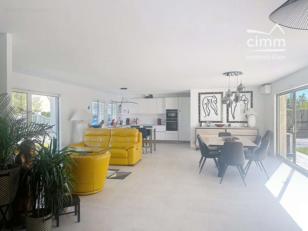 Maison 232 m² à Paucourt  - photo 3