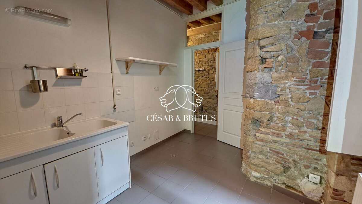 Appartement à LYON-1E