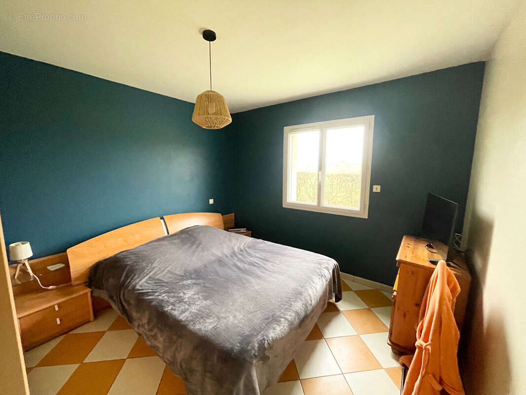 Maison à BEGROLLES-EN-MAUGES