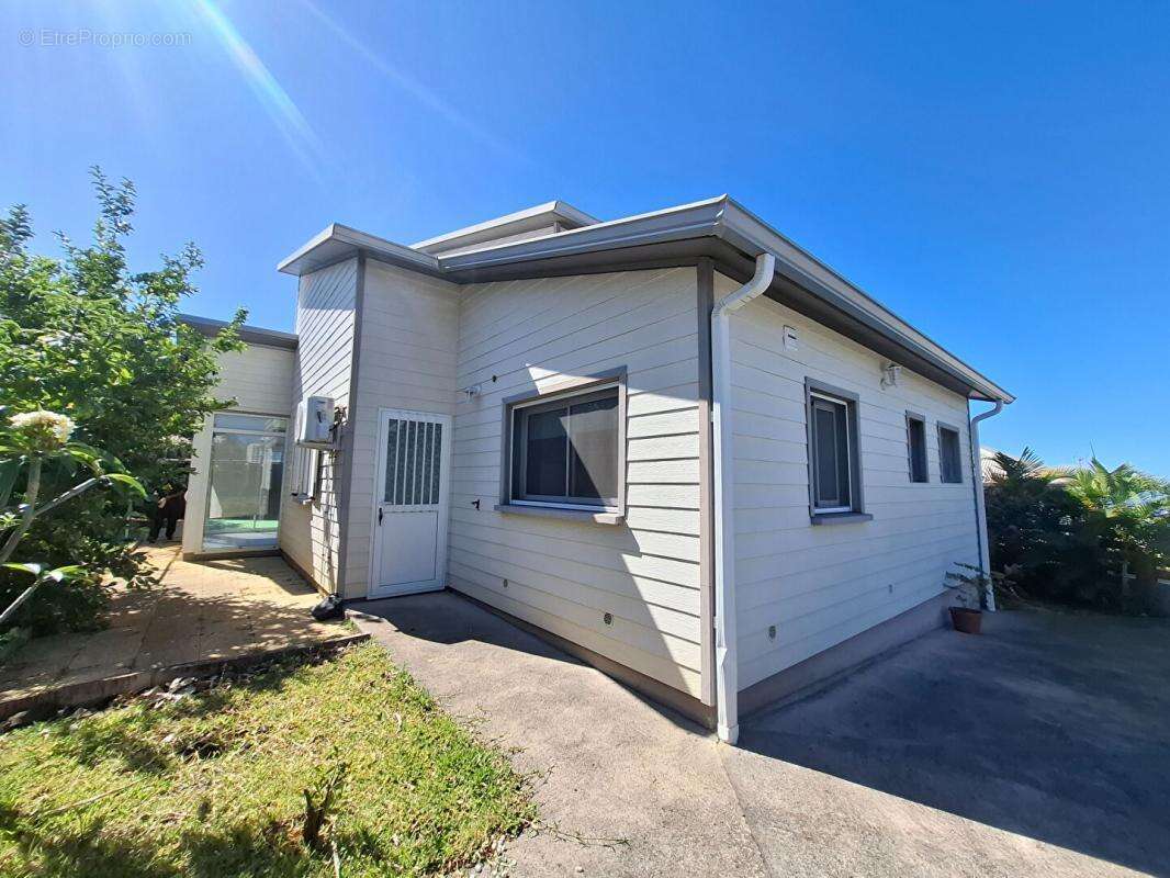 Maison à SAINT-PIERRE