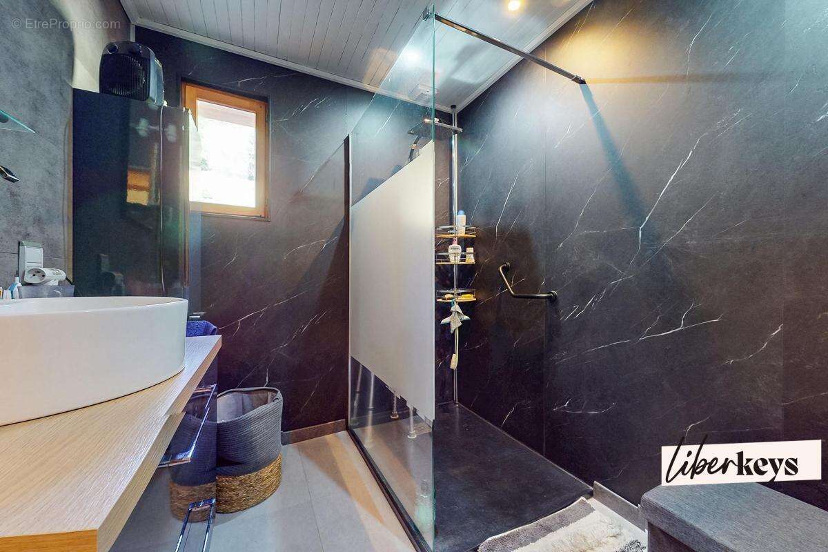 Maison avec jardin et vue exceptionnelle sur les montagnes de Valmorel ! - photo 11