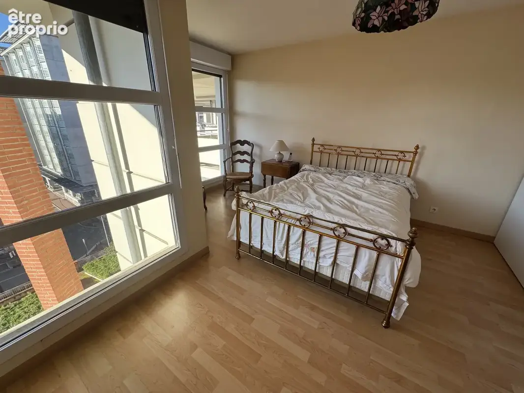 Appartement t4  118.70 m2 quartier marengo - photo 7