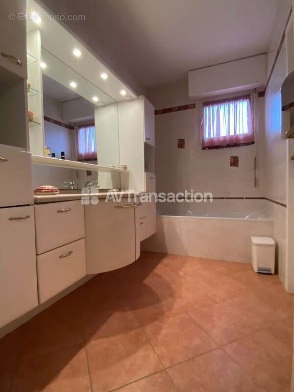 Maison 144 m² à Retonfey  - photo 5