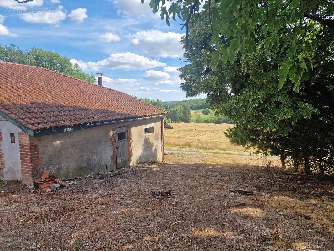 Ancienne ferme en pierre avec vue panoramique à proximité de Monflanquin - photo 13
