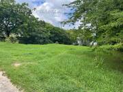 Terrain à SAINT-MARTIN