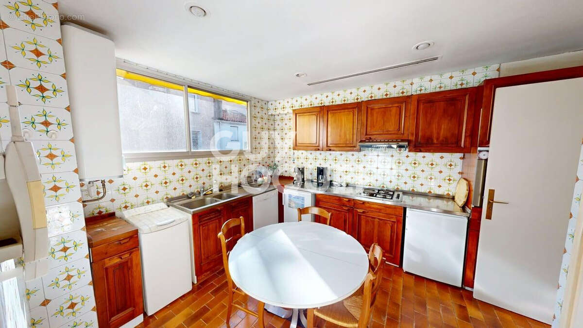 Appartement bourgeois, 5 pièces, 140 m² avec terrasse. A vendre à PERPIGNAN (66000) - photo 6