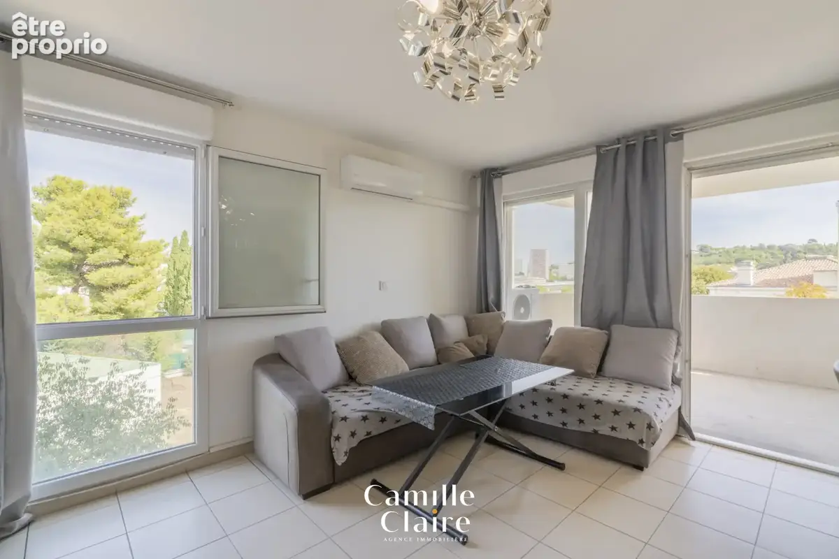 Appartement T3 récent avec ascenseur,  terrasse et box fermé 13013 marseille - photo 3