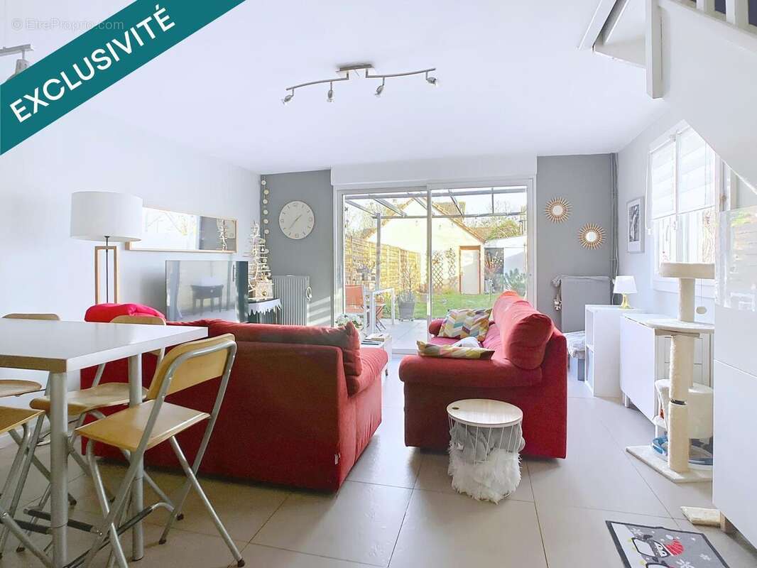 Photo 2 - Maison à SAINT-PIERRE-DU-PERRAY