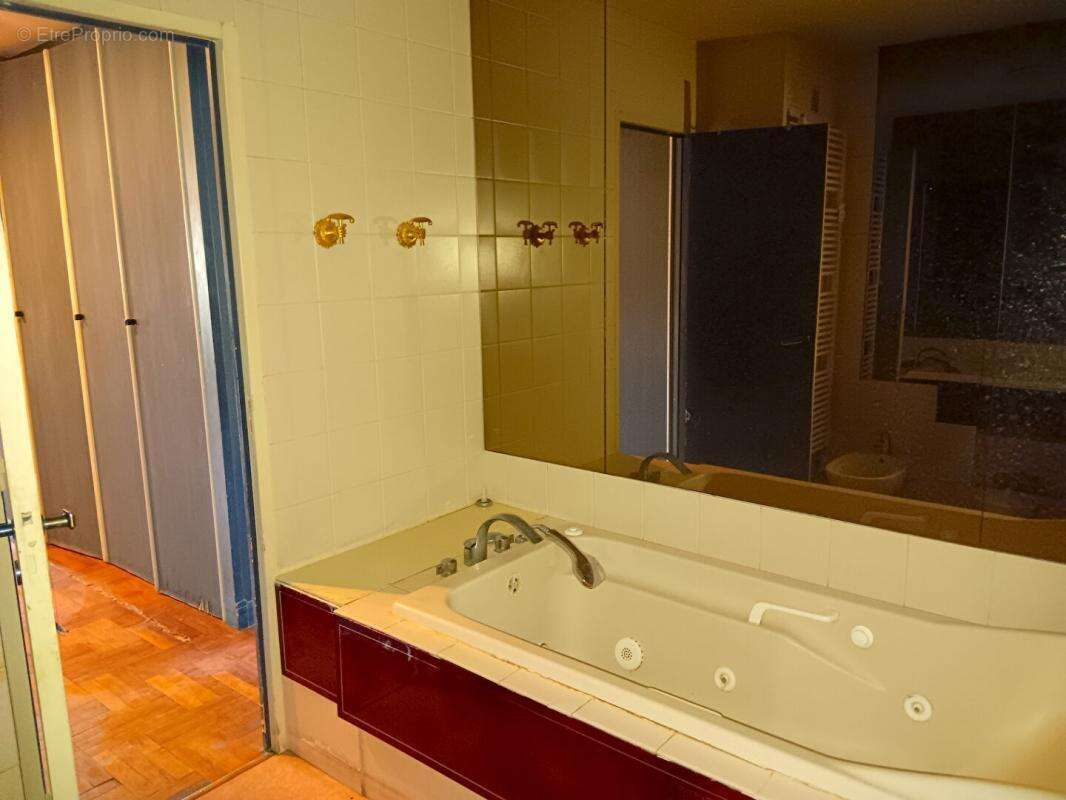 Appartement à CAHORS