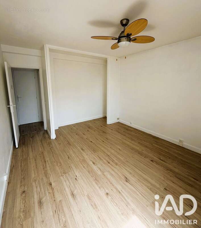 Photo 9 - Appartement à EPINAY-SUR-SEINE