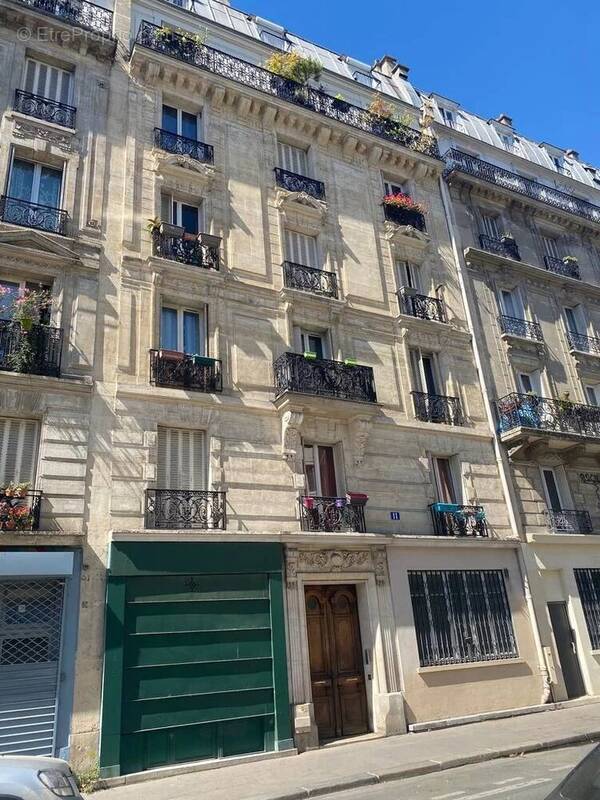 Appartement à PARIS-11E