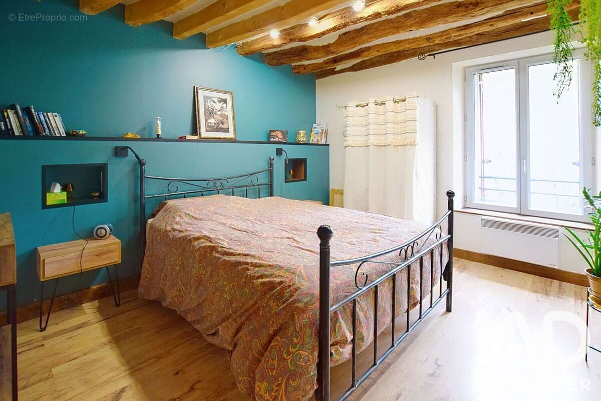 Maison 143 m² à Villeneuve-Le-Comte  - photo 5