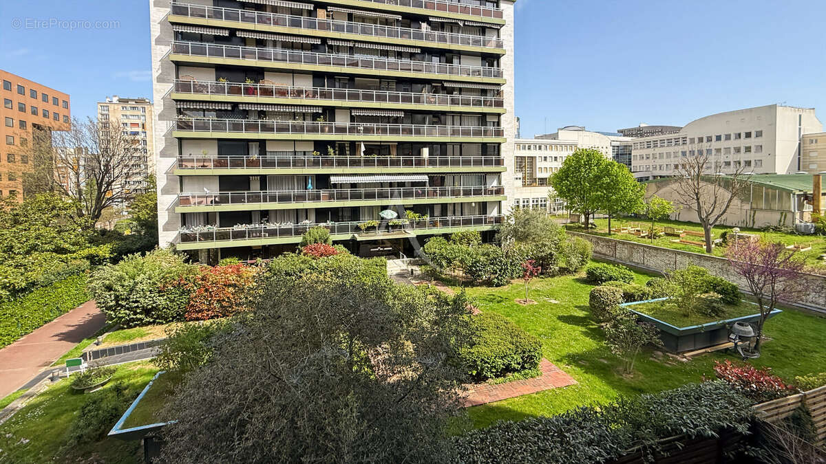 Appartement à BOULOGNE-BILLANCOURT
