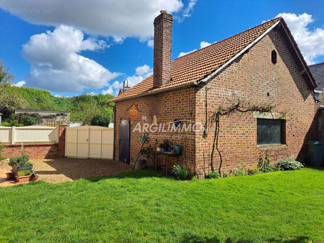 Maison à SAINT-CALAIS