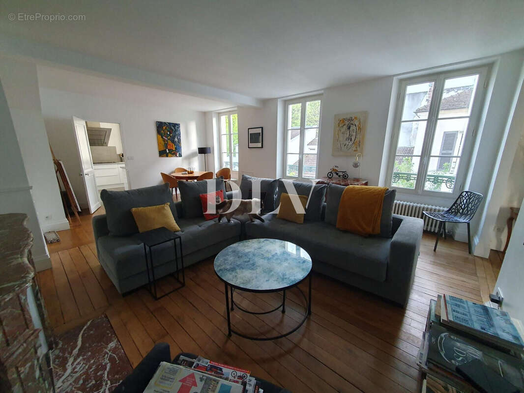 Appartement à FONTAINEBLEAU