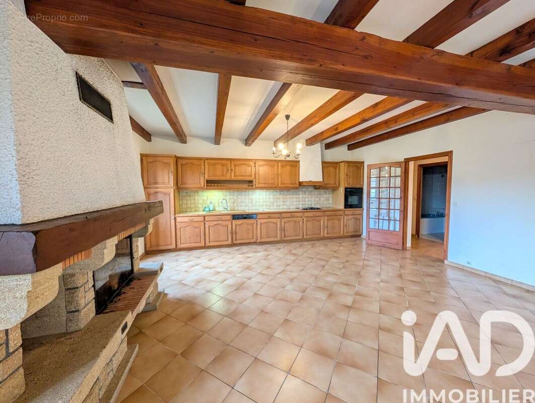Maison 138 m² à Dienne  - photo 5