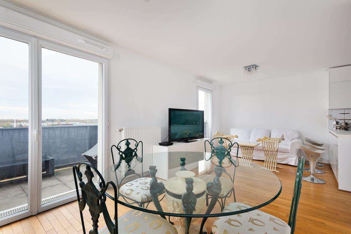 Appartement à BOIS-D'ARCY