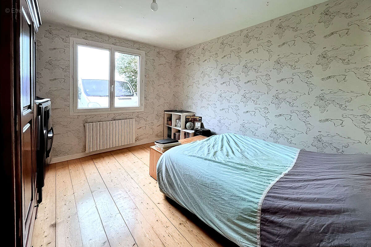 Maison à SAINTE-SOULLE