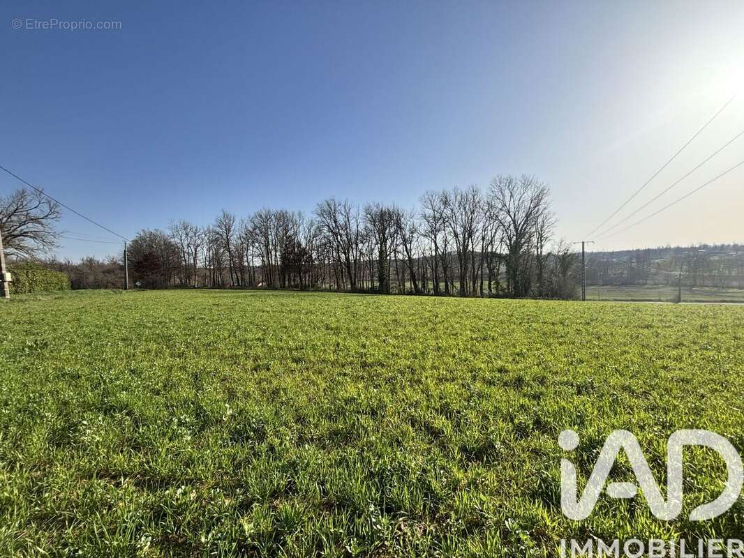 Photo 2 - Terrain à SAINT-PRIVAT-DES-PRES