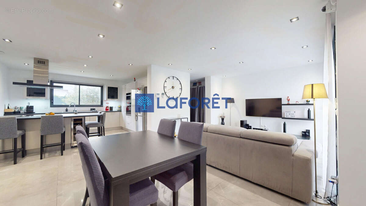 Maison à ATHIS-MONS