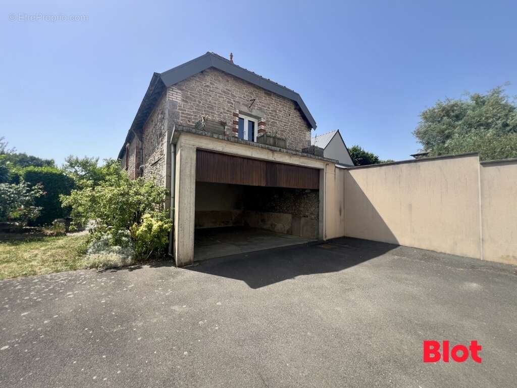 Maison 262 m² à Caulnes  - photo 3