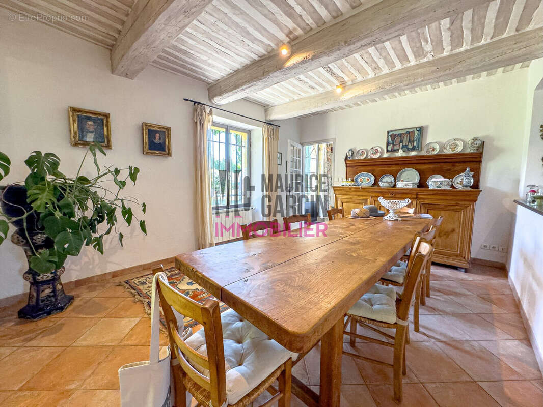 A vendre, à acheter, achat Propriété Mas 6 pièces 84300 CAVAILLON - Maison à CAVAILLON