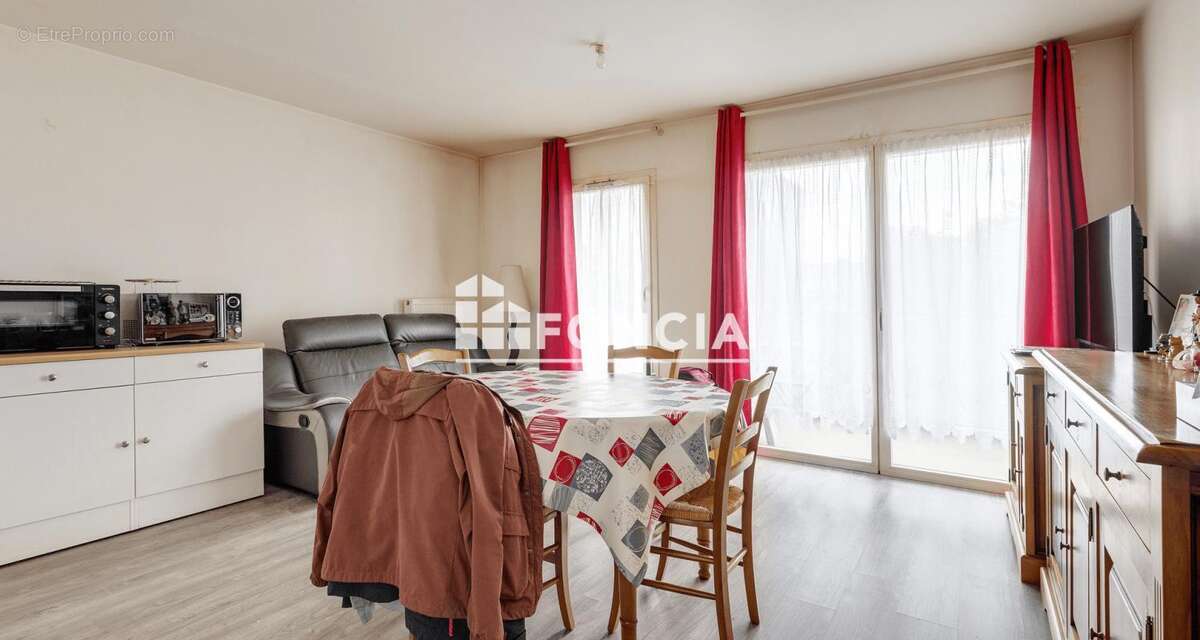 Appartement à MONS-EN-BAROEUL