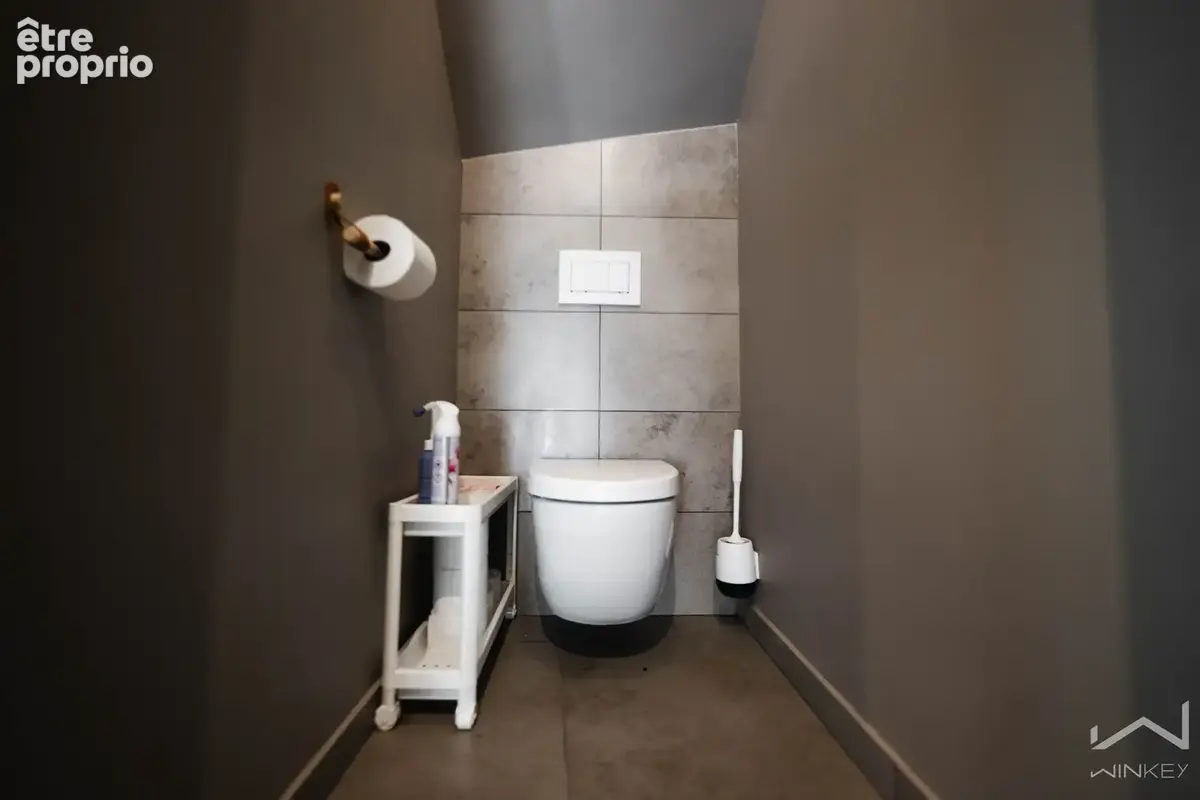 Maison de ville familiale avec dépendance aménagée, grand jardin et fort potentiel (terrain de 809m2) - photo 8