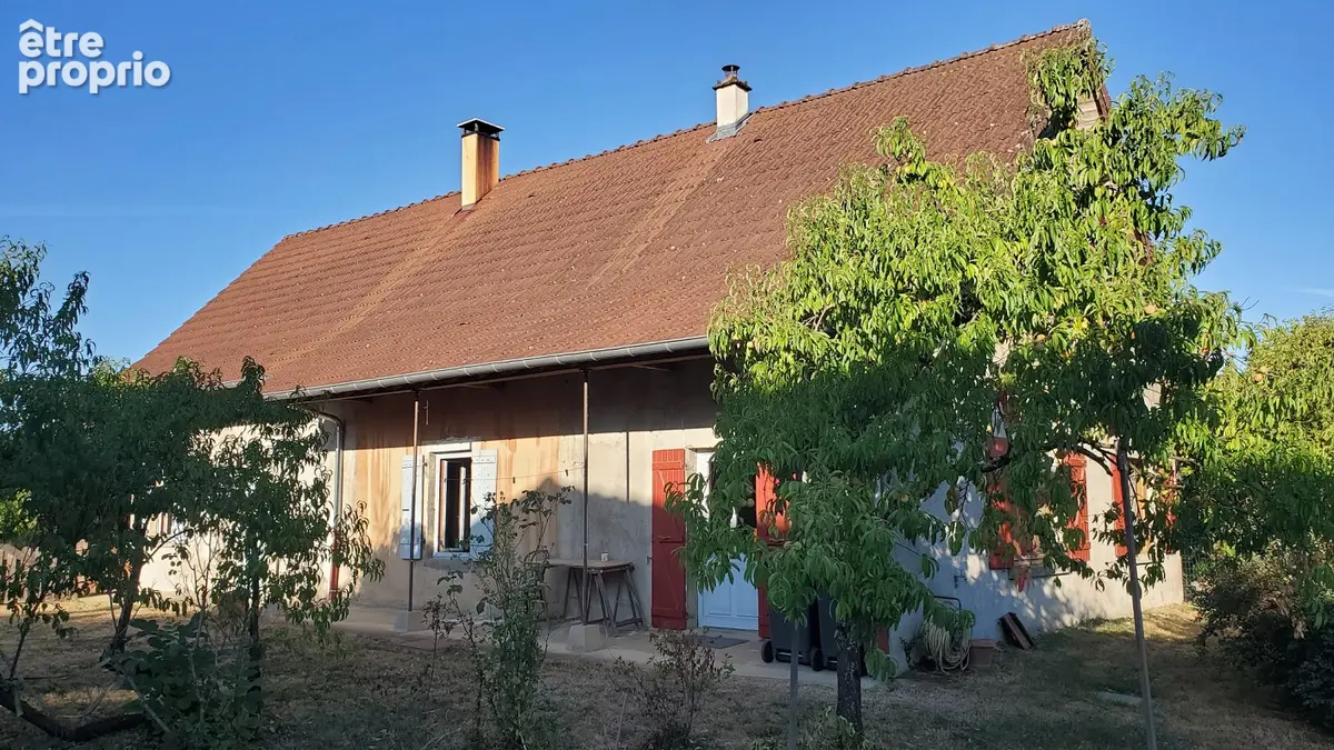 Maison à PIERRE-DE-BRESSE