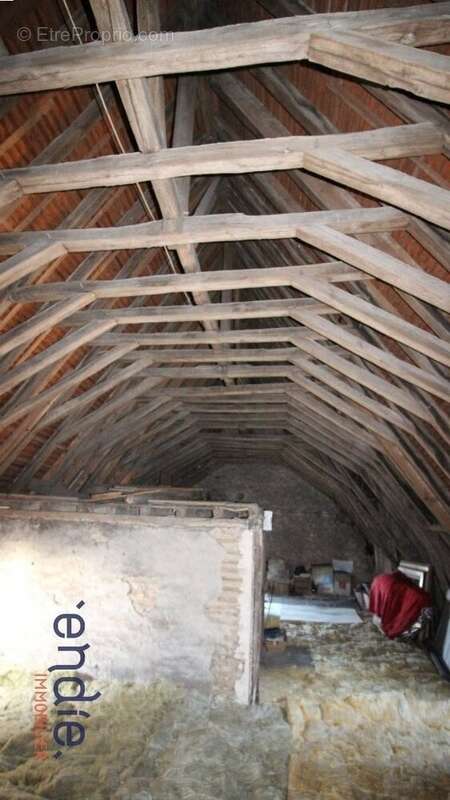 Maison à MEHUN-SUR-YEVRE