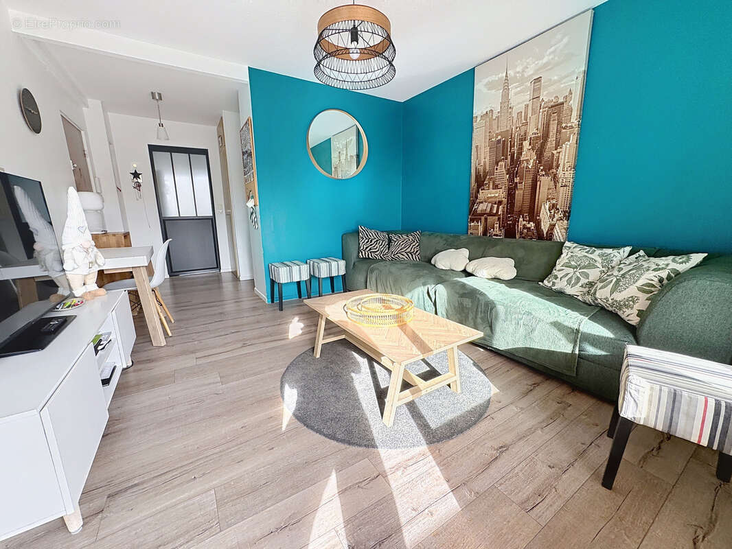 Appartement à SAINT-GENIS-LAVAL