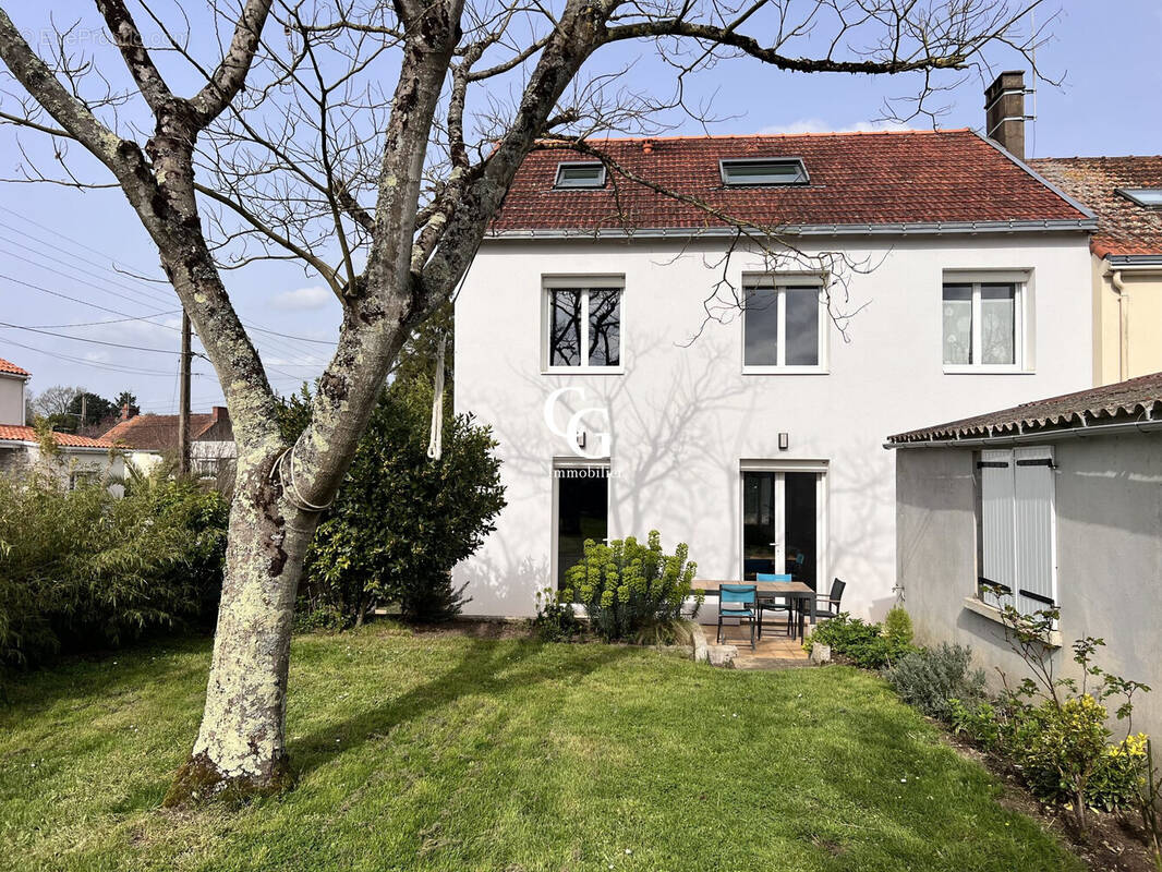 Maison à LA MONTAGNE