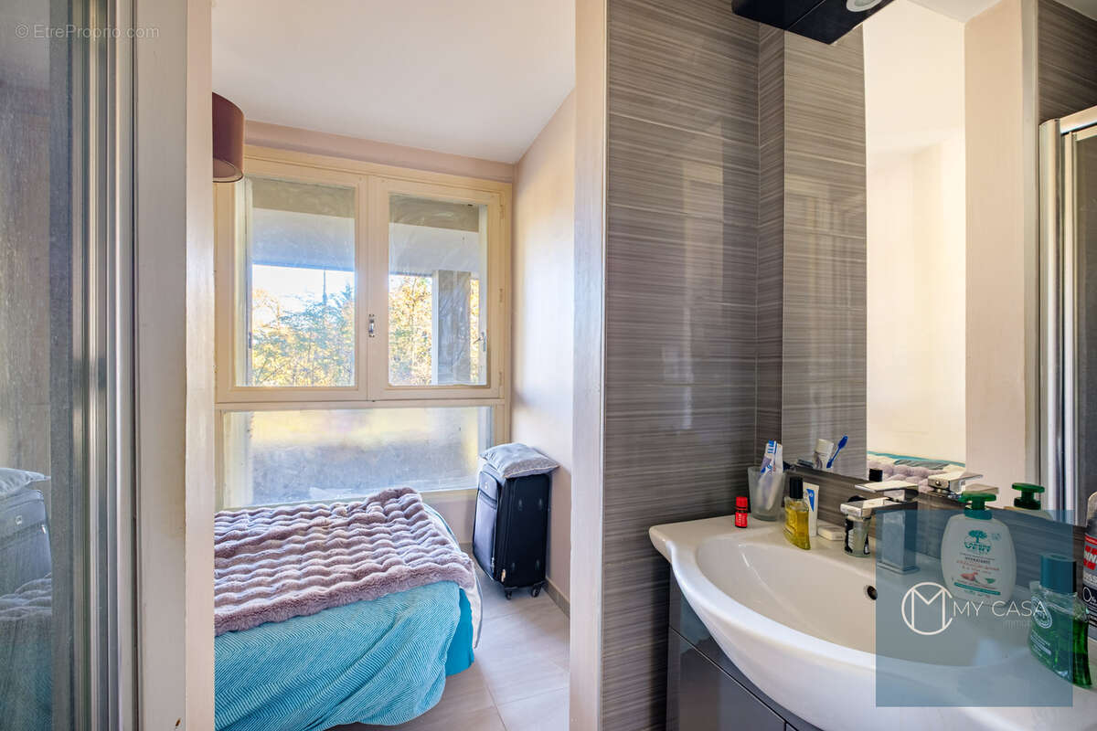 Appartement à LYON-9E