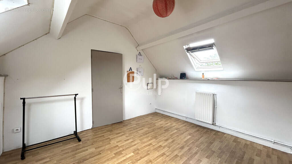 Maison à MONTIGNY-EN-GOHELLE