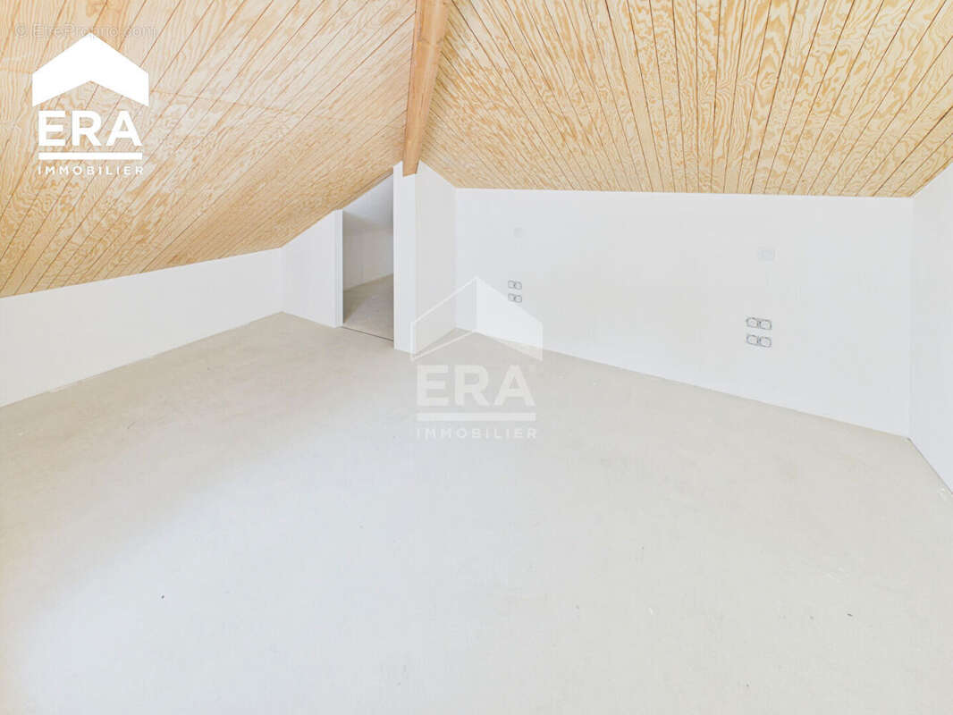 Appartement à BARAQUEVILLE