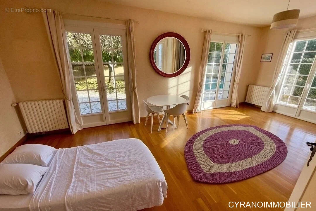 Maison à LAMONZIE-SAINT-MARTIN