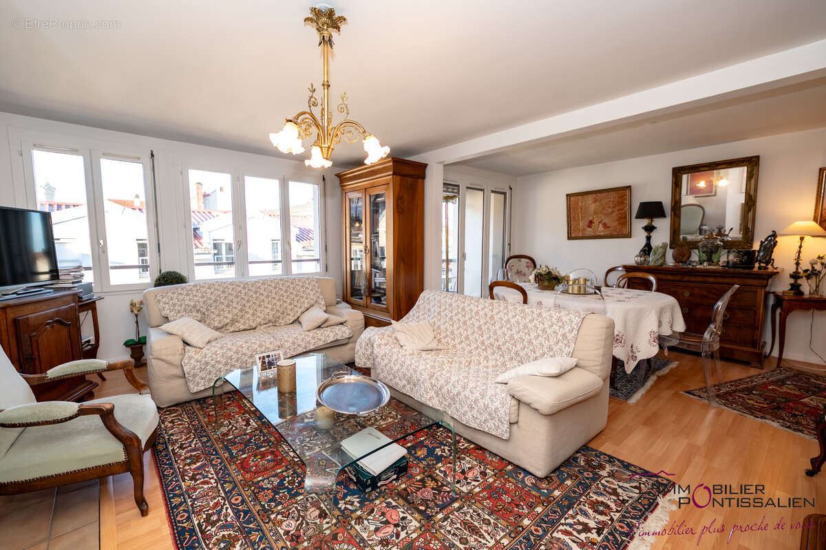 Pontarlier centre ville : duplex dernier etage - photo 11