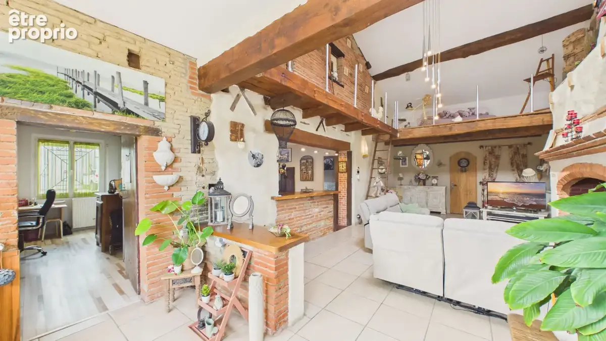 Maison familiale avec piscine à proximité du centre-ville de Montauban - photo 4